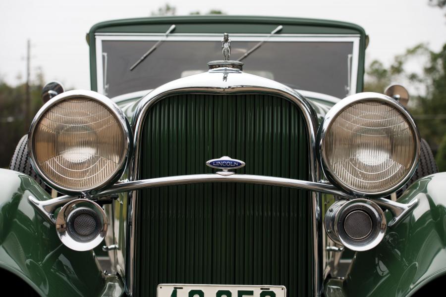 Детали экстерьера Lincoln Model KB Coupe by Judkins (244-B) 1932 года  (фото 15 из 52)